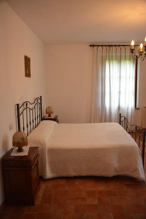 Agriturismo Antica Riserva Castiglione del Lago Habitación foto